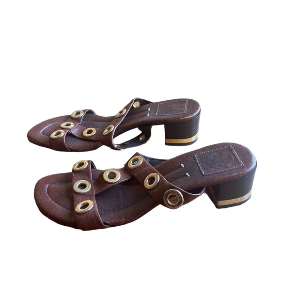 Tory Burch Brown Strappy Sandals with Gold Grommets - Picture 2 of 9